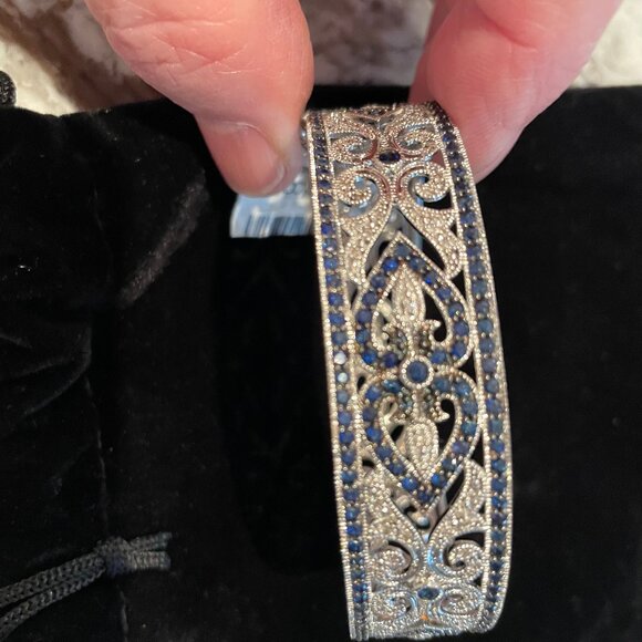 Gorgeous Heart Sapphire & Diamond Bracelet - Picture 1 of 8